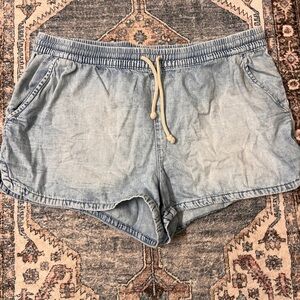 Aerie Chambray Shorts Large